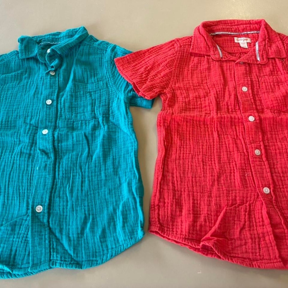 Cat & jack button up collared shirts red / blue Size 6-7Y sold